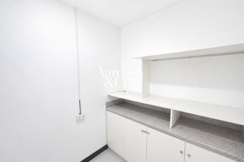 Zyrë në Business Bay, Dubai, Emiratet e Bashkuara Arabe 135 m2. № 721782 - Foto 11