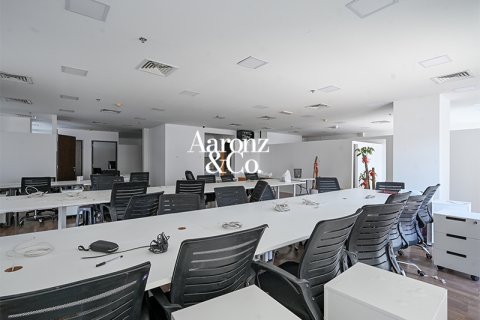 دفتر برای فروش در  Business Bay، Dubai، امارات متحده عربی  235 متر مربع ، شماره 721784 - تصویر 2