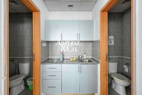 دفتر برای فروش در  Business Bay، Dubai، امارات متحده عربی  235 متر مربع ، شماره 721784 - تصویر 10