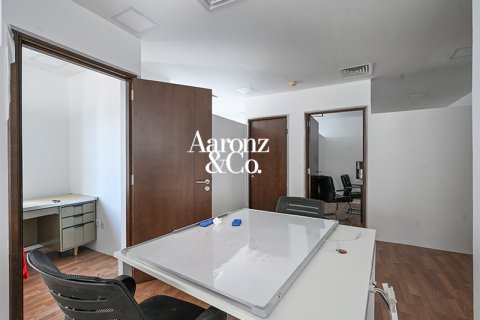 دفتر برای فروش در  Business Bay، Dubai، امارات متحده عربی  235 متر مربع ، شماره 721784 - تصویر 8