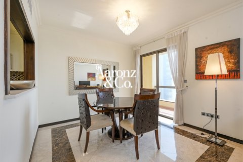 Apartament në Jumeirah Beach Residence, Dubai, Emiratet e Bashkuara Arabe 2 dhoma gjumi, 136 m2. № 721785 - Foto 3
