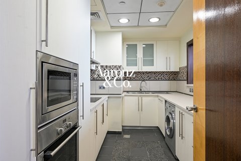Apartament në Jumeirah Beach Residence, Dubai, Emiratet e Bashkuara Arabe 2 dhoma gjumi, 136 m2. № 721785 - Foto 10