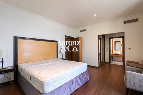 Apartament në Jumeirah Beach Residence, Dubai, Emiratet e Bashkuara Arabe 2 dhoma gjumi, 136 m2. № 721785 - Foto 6