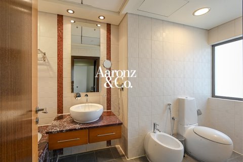 Apartament në Jumeirah Beach Residence, Dubai, Emiratet e Bashkuara Arabe 2 dhoma gjumi, 136 m2. № 721785 - Foto 11