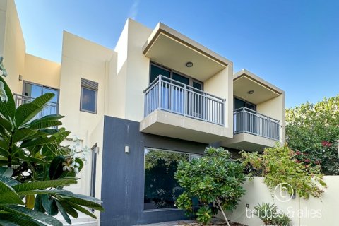 Vila u gradu Dubai Hills Estate, UAE 3 spavaće sobe, 284.6 m2 Br. 670117 - Slika 1