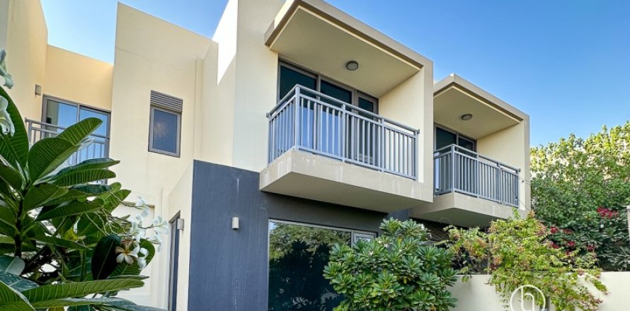 Vila u gradu Dubai Hills Estate, UAE 3 spavaće sobe, 284.6 m2 Br. 670117