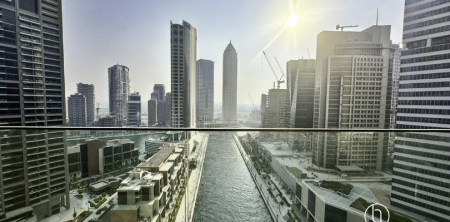 Apartman u gradu Business Bay, Dubai, UAE 2 spavaće sobe, 83.8 m2 Br. 670122