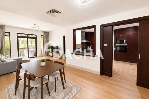 Apartment in Downtown Dubai (Downtown Burj Dubai), UAE 2 bedrooms, 124 sq.m. № 713672 - photo 6