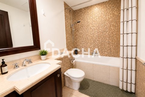 Apartment in Downtown Dubai (Downtown Burj Dubai), UAE 2 bedrooms, 124 sq.m. № 713672 - photo 16