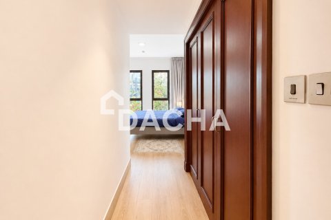 Apartment in Downtown Dubai (Downtown Burj Dubai), UAE 2 bedrooms, 124 sq.m. № 713672 - photo 21