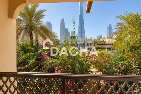 Apartment in Downtown Dubai (Downtown Burj Dubai), UAE 2 bedrooms, 124 sq.m. № 713672 - photo 1
