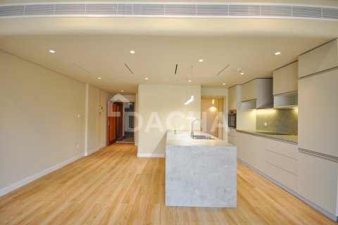 Apartment in Greens, Dubai, UAE 2 bedrooms, 121 sq.m. № 713671 - photo 7