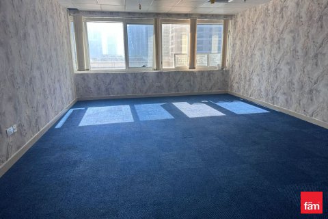 Oficiu de vânzare în Dubai, EAU 49.8 mp.  №727423 - poză 3