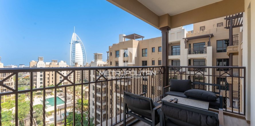 Byt v Umm Suqeim, Dubai, SAE 3 ložnice, 180 m² Č.: 663419