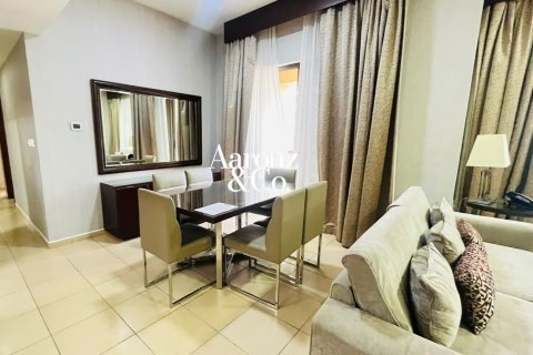 Hotel Apartment in Jumeirah Beach Residence, Dubai, UAE 2 bedrooms, 138 sq.m. № 735983 - photo 6