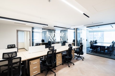 Oficina en alquiler en Jumeirah Lake Towers, Dubai, EAU 109 m2 № 735981 - foto 3