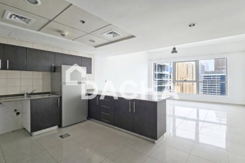 Apartment in Dubai Marina, Dubai, UAE 1 bedroom, 60 sq.m. № 713677 - photo 2
