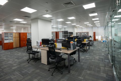 Birojs Business Bay, Dubaijā, AAE 563.7 m2 Nr. 640213 - attēls 1