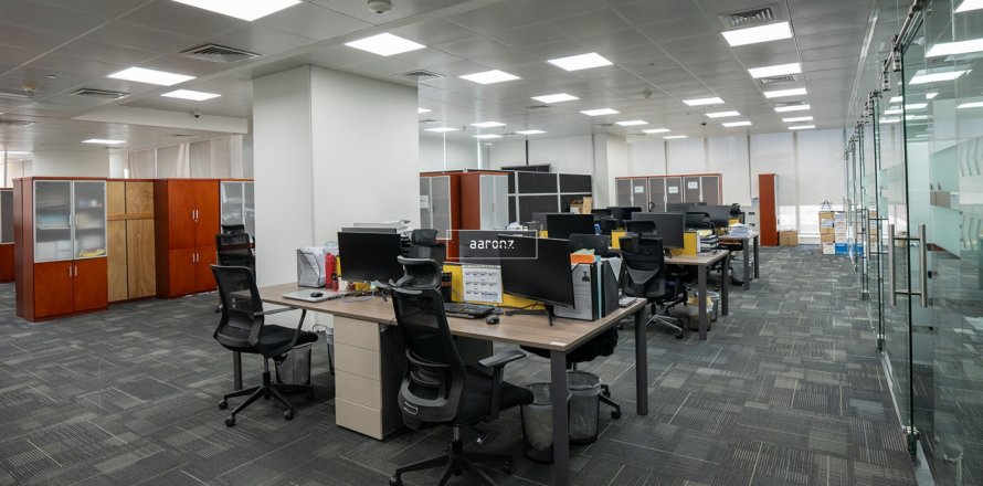 Birojs Business Bay, Dubaijā, AAE 563.7 m2 Nr. 640213