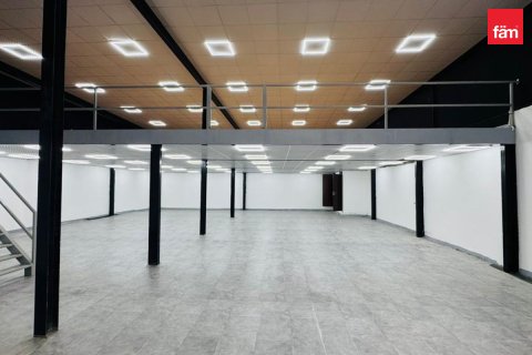 Al Quoz, Dubai, BAE’de kiralık depo 182 m² No 765833 - fotoğraf 1