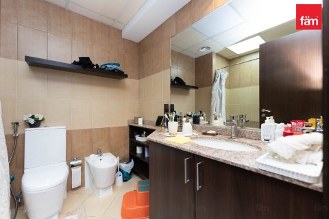 Apartman u Business Bay, Dubai, UAE 2 spavaćih soba, 136.8 m2 Br. 765816 - fotografija 14