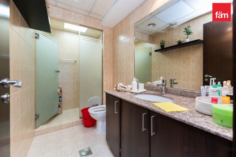 Apartman u Business Bay, Dubai, UAE 2 spavaćih soba, 136.8 m2 Br. 765816 - fotografija 15