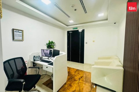 Zyrë në Dubai, Emiratet e Bashkuara Arabe 122.7 m2. № 765815 - Foto 7