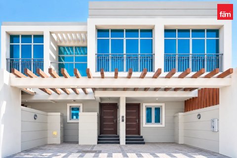 Villa i Al Furjan, Dubai, UAE 3 soveværelser, 177.5 kvm № 763328