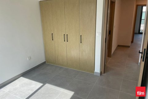 Vilă de închiriat în Dubai, EAU 4 dormitoare, 241.7 mp. №668716 - poză 12