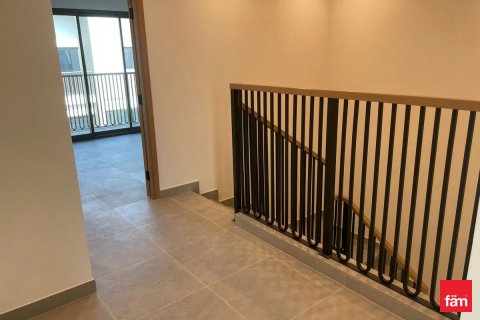 Vilă de închiriat în Dubai, EAU 4 dormitoare, 241.7 mp. №668716 - poză 24