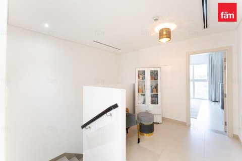 Dubai, UAE의 판매용 타운하우스 침실 4개, 269.7제곱미터 번호 668711 - 사진 20