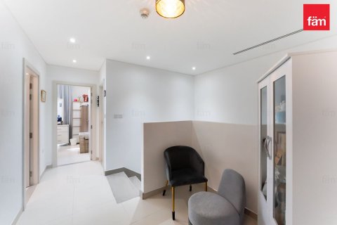 Dubai, UAE의 판매용 타운하우스 침실 4개, 269.7제곱미터 번호 668711 - 사진 16