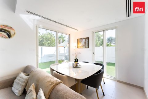 Dubai, UAE의 판매용 타운하우스 침실 4개, 269.7제곱미터 번호 668711 - 사진 11