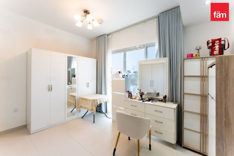 Dubai, UAE의 판매용 타운하우스 침실 4개, 269.7제곱미터 번호 668711 - 사진 15