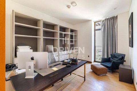 Apartmán v Jumeirah, Dubai, SAE 3 spálne, 242.48 m2 č. 744883 - Fotografia 7