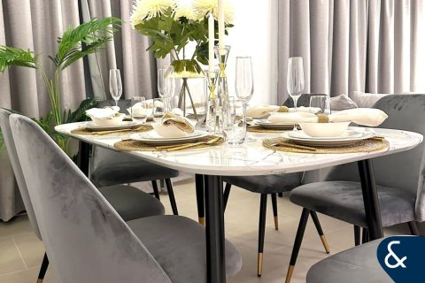 Apartment sa Jumeirah Village Circle, Dubai, UAE 2 silid-tulugan, 96 sq.m. № 697902 - larawan 3