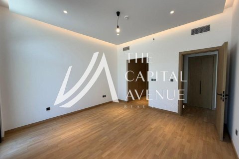 Διαμέρισμα σε Abu Dhabi, ΗΑΕ 1 υπνοδωμάτιο, 112.04 τ.μ. Αρ. 739412 - φωτογραφία 4