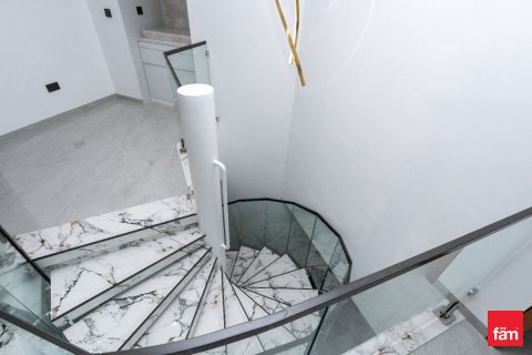 Apartament në Dubai, Emiratet e Bashkuara Arabe 4 dhoma gjumi, 334.4 m2. № 689108 - Foto 2