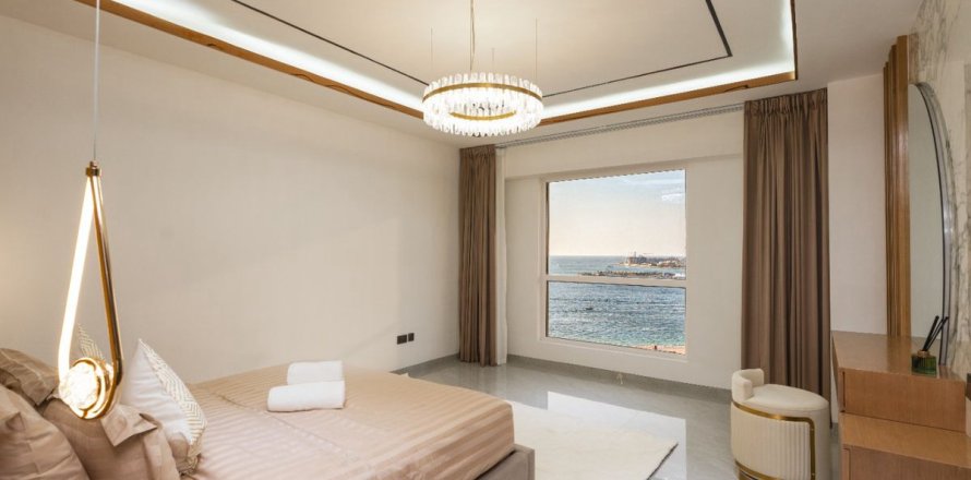 Apartament në Dubai, Emiratet e Bashkuara Arabe 4 dhoma gjumi, 334.4 m2. № 689108