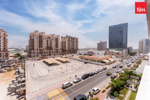 Appartamento in vendita a Dubai Sports City, Dubai, EAU 2 camere da letto, 101.6 mq. № 757792 - foto 11