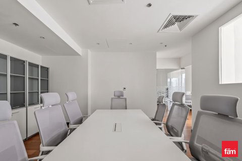 Üürile anda kontor asukohaga Business Bay, Dubai, AÜE: 106 m² Nr 712906 - pilt 8