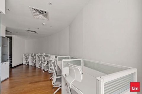 Üürile anda kontor asukohaga Business Bay, Dubai, AÜE: 106 m² Nr 712906 - pilt 6