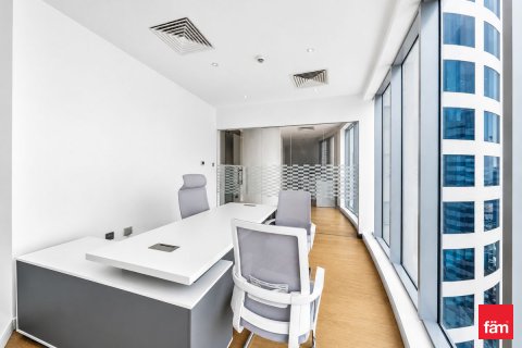 Üürile anda kontor asukohaga Business Bay, Dubai, AÜE: 106 m² Nr 712906 - pilt 2
