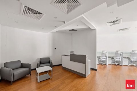Üürile anda kontor asukohaga Business Bay, Dubai, AÜE: 106 m² Nr 712906 - pilt 3
