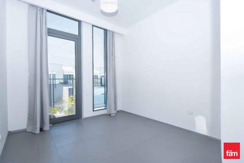 Вилла Дубай, БАӘ-да 3 жатын бөлмелер, 128.6 м² № 712905 - фото 5