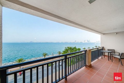 Apartment in Palm Jumeirah, Dubai, UAE 1 bedroom, 107.6 sq.m. № 712904