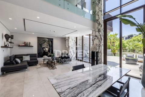 Villa sa Jumeirah, Dubai, UAE 3 silid-tulugan, 290 sq.m. № 683046