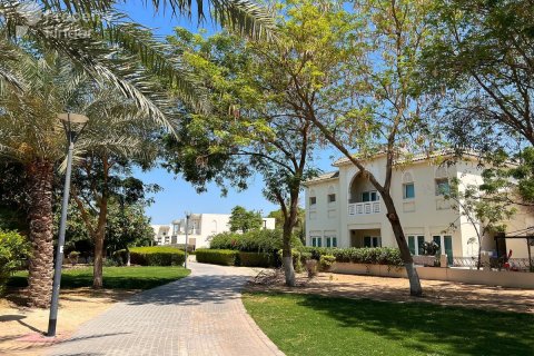 Apartament de vânzare în Al Furjan, Dubai, EAU 2 dormitoare, 106 mp. №668838 - poză 12