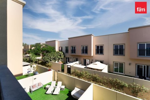 Řadový dům v Dubai, SAE 3 ložnice, 164.8 m² Č.: 668839 - fotografie 5