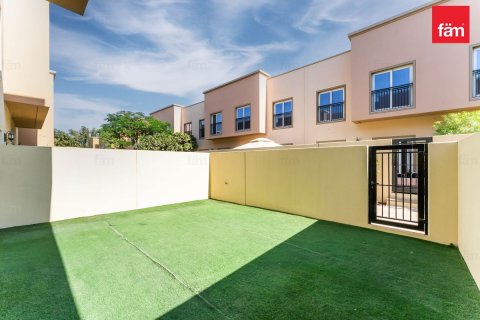Řadový dům v Dubai, SAE 3 ložnice, 164.8 m² Č.: 668839 - fotografie 7